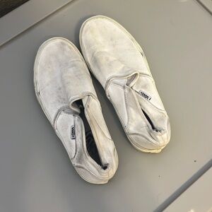 White slip on women’s Vans